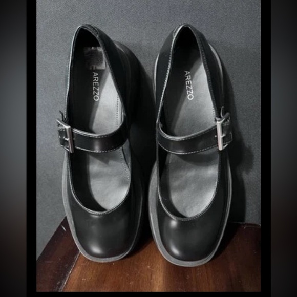 Arezzo Black Leather Mary Jane Women's Chunky Lug Sole Shoes Size 39 Worn Once!! - Picture 2 of 8